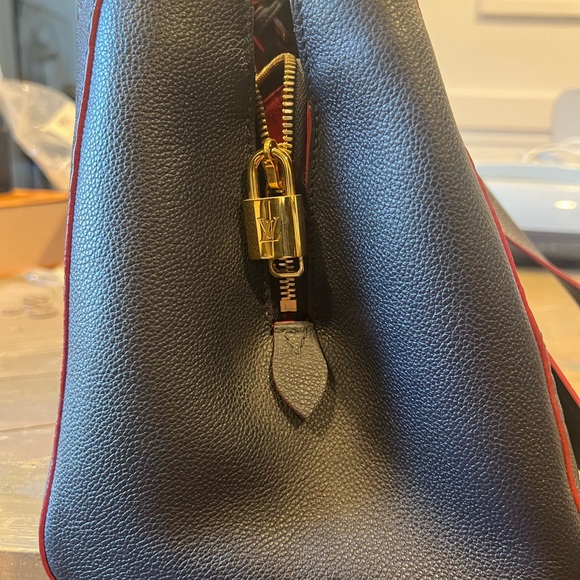 Louis Vuitton Navy Monogram Empreinte Montaigne MM - Picture 3 of 17